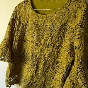 women's top